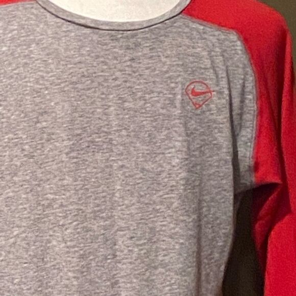 Nike Fastpitch LongSleeve Shirt Size Medium DriFit Baseball Shirt Red/Grey - Picture 9 of 12